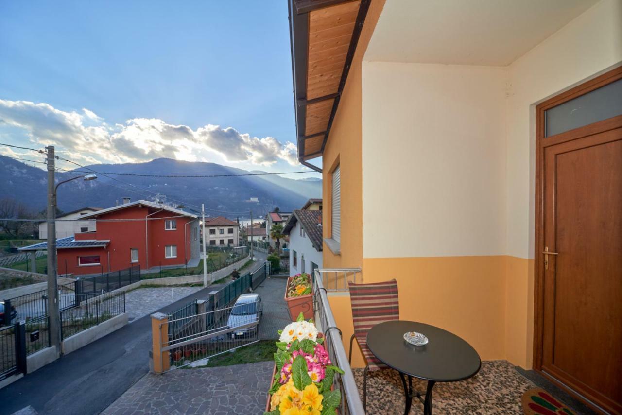 Casa Della Nonna Apartamento Abbadia Lariana Exterior foto
