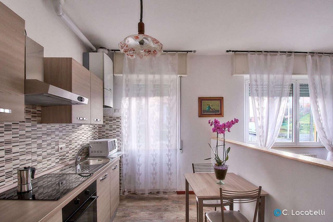 Casa Della Nonna Apartamento Abbadia Lariana Exterior foto
